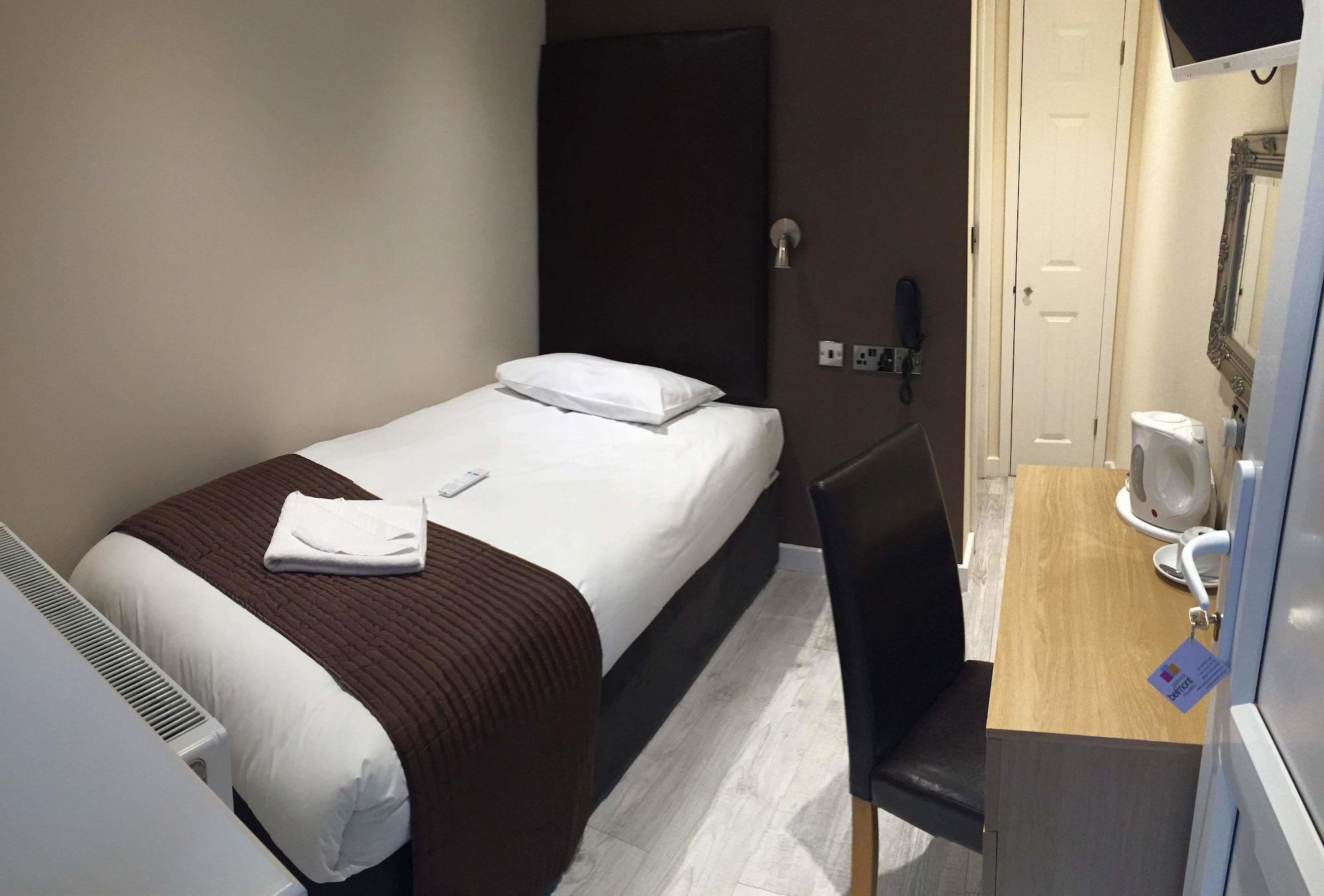 Gatwick Belmont Hotel Хорли Экстерьер фото