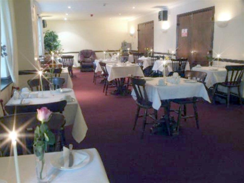 Gatwick Belmont Hotel Хорли Экстерьер фото