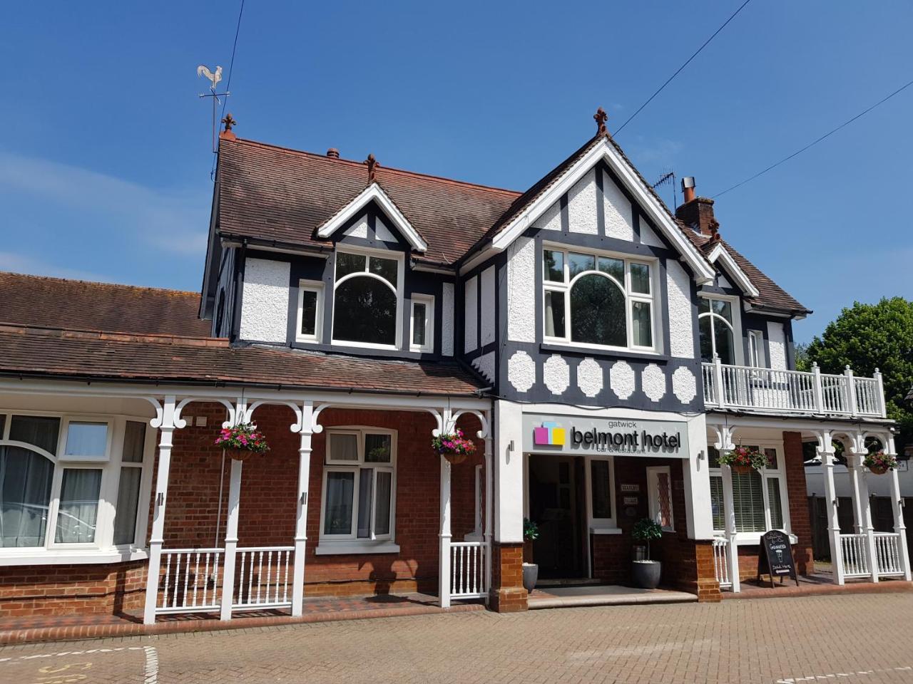 Gatwick Belmont Hotel Хорли Экстерьер фото